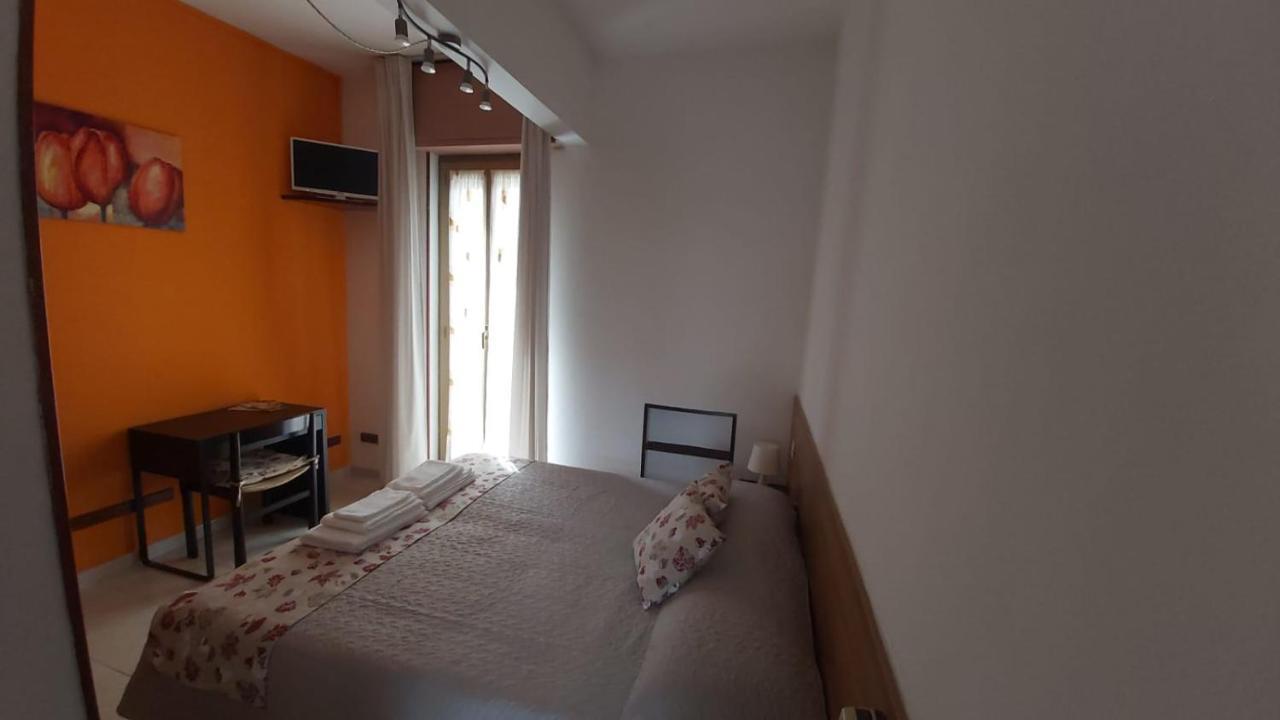 Orso Momo Hotell Calizzano Eksteriør bilde